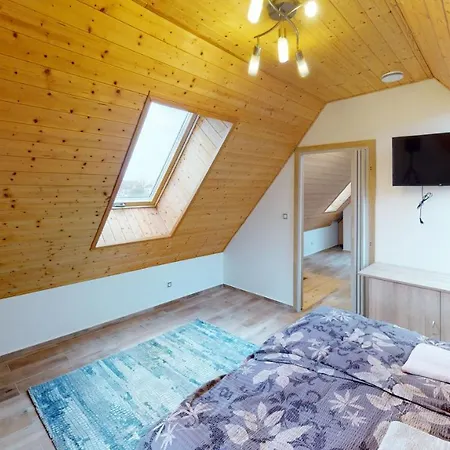 Apartment U Mirase