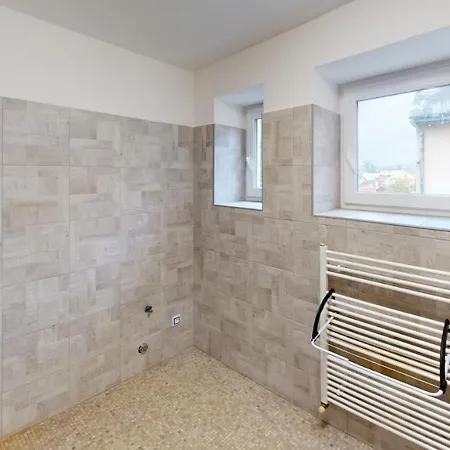 U Mirase Sedlec-Prcice