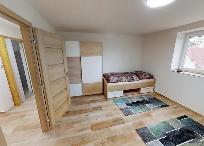 Apartament U Mirase *